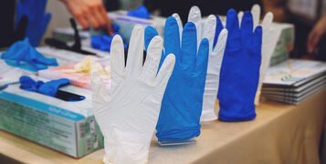 Many,Medical,Rubber,Gloves,In,Shop.,Disposable,Gloves,For,Health
