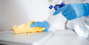 Cleaning,Service,Disinfects,Office,,Antiseptic,Processing,Of,Computer,From,Coronavirus