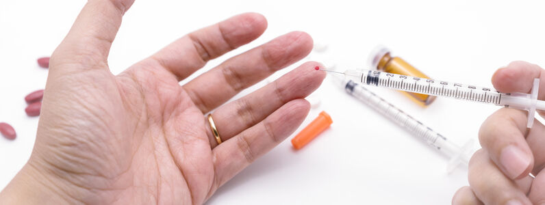 Bleeding,Medical,Personnel,Finger,From,Needle,Stick,Injury,Accident.